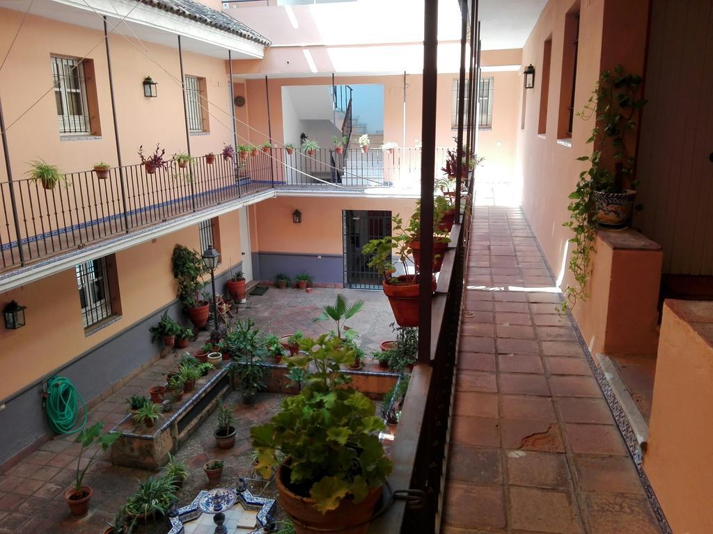 Duplex En Corral De Vecinos San Bernardo Lejlighed Sevilla Eksteriør billede