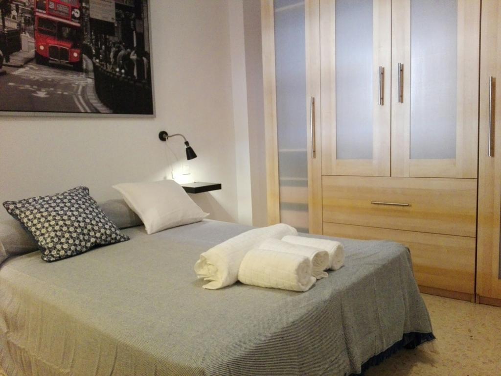 Duplex En Corral De Vecinos San Bernardo Lejlighed Sevilla Eksteriør billede