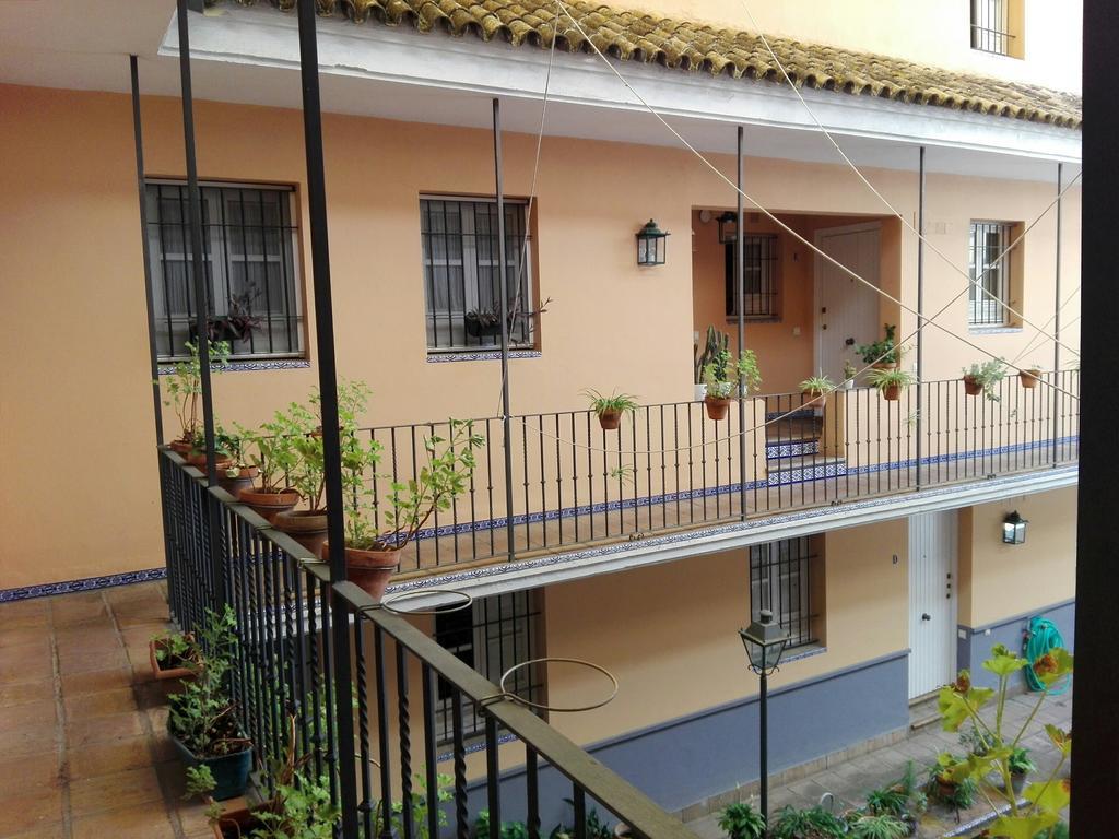 Duplex En Corral De Vecinos San Bernardo Lejlighed Sevilla Eksteriør billede